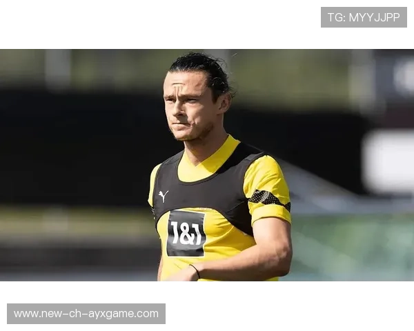 多特运营边路形成推进区,尼科舒尔茨投入积极